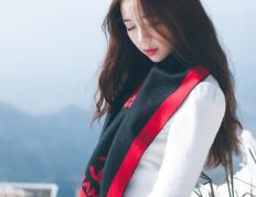 开云下载-F1街道战火燃赛道，火箭三分雨浇灭森林狼