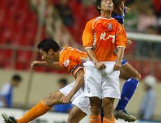 开云APP-柏太阳神以出色表现取胜，锁定胜局