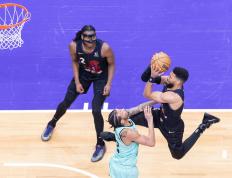 开云体育官网-猛龙横扫公牛，成功晋级东部半决赛