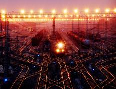 开云体育中国-速度与激情之外，当足球战术成为赛道攻防的艺术