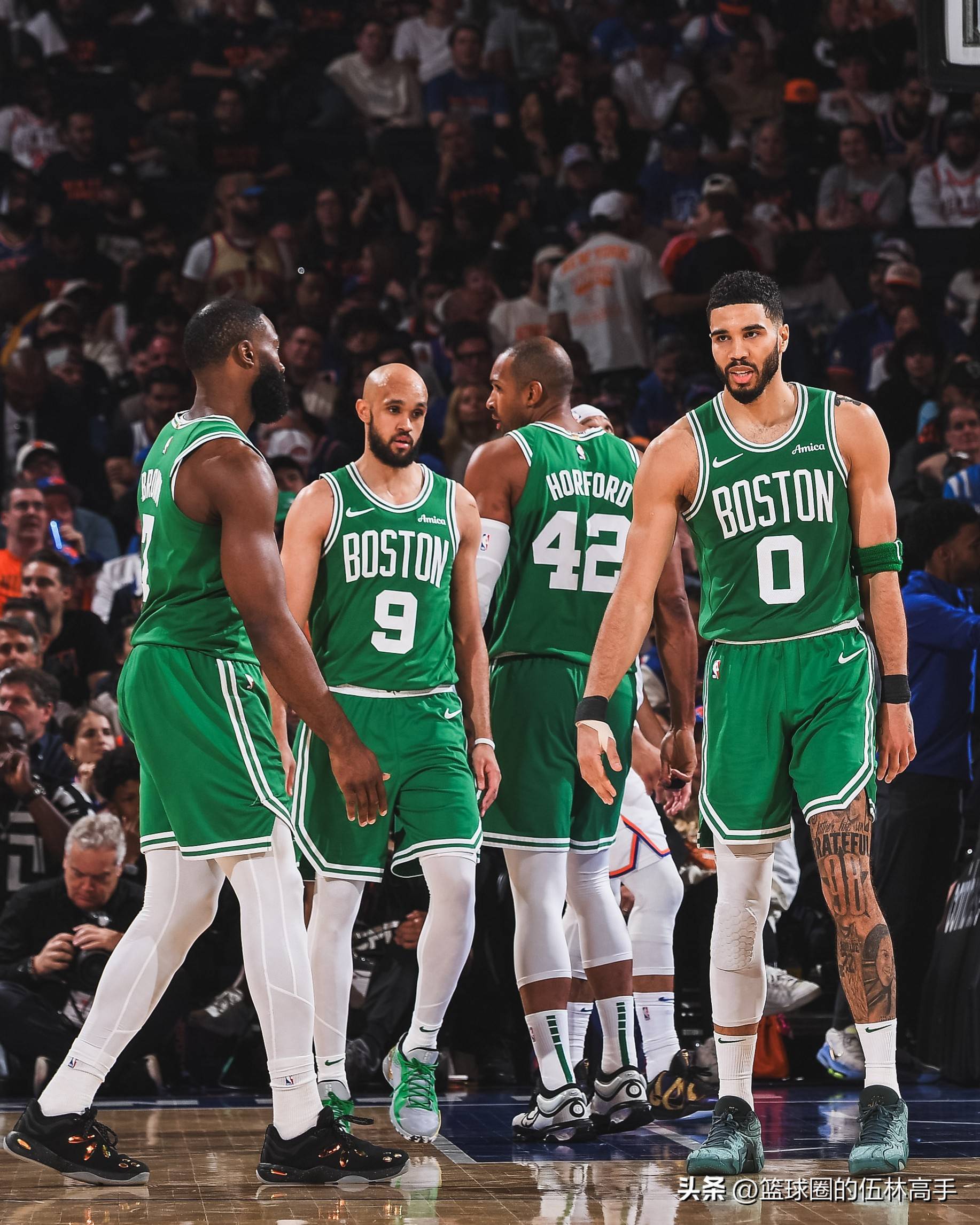 开云APP-包含火箭客场逆转凯尔特人,保罗关键时刻发威的词条