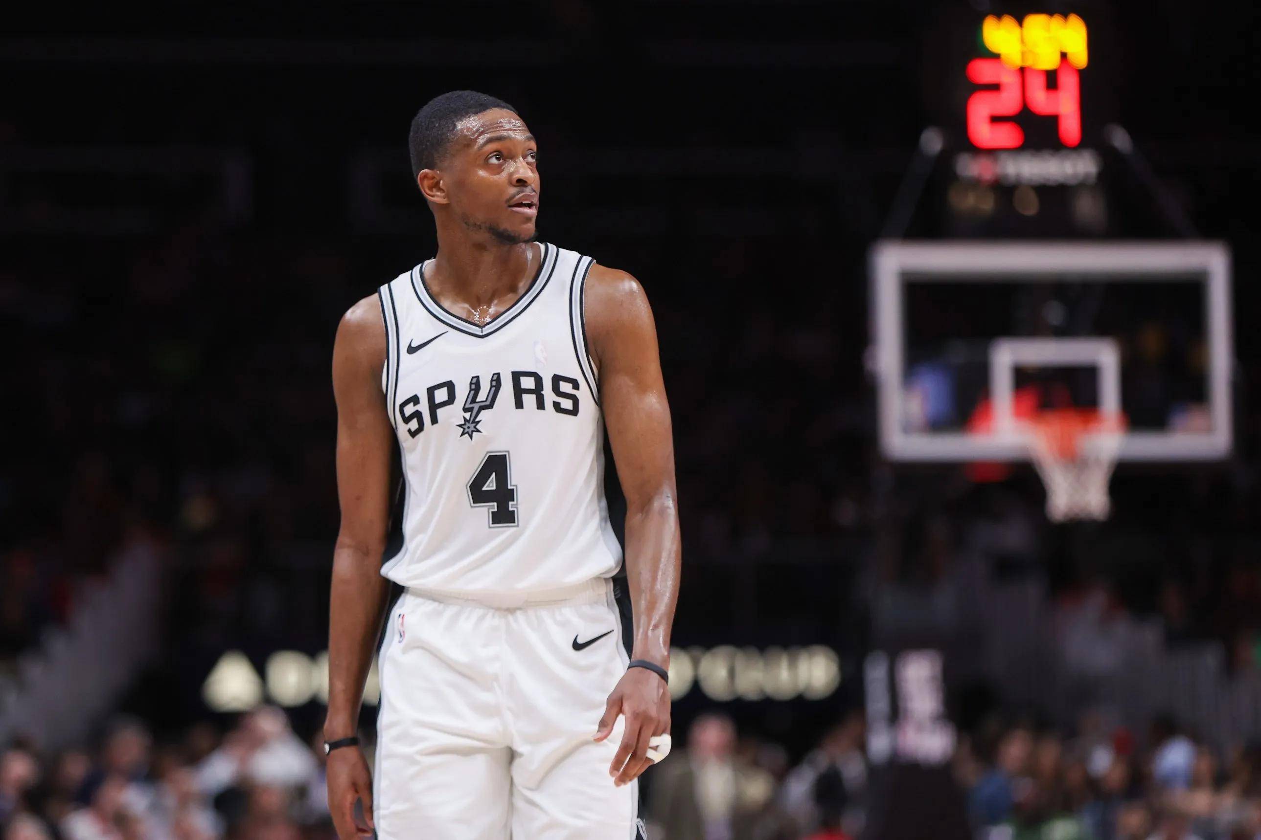 开云体育平台APP-太阳在主场逆转马刺,顺利晋级西部半决赛的简单介绍