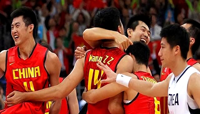 开云体育官网-CBA迎来宿敌之战，恩怨再续