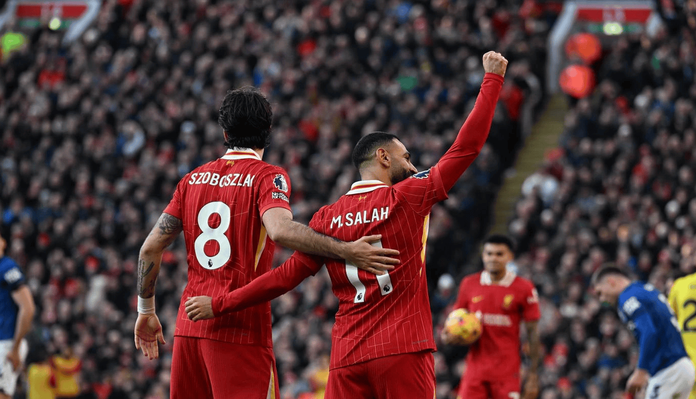 开云体育官网-英超战术调整奏效，成功扭转局势