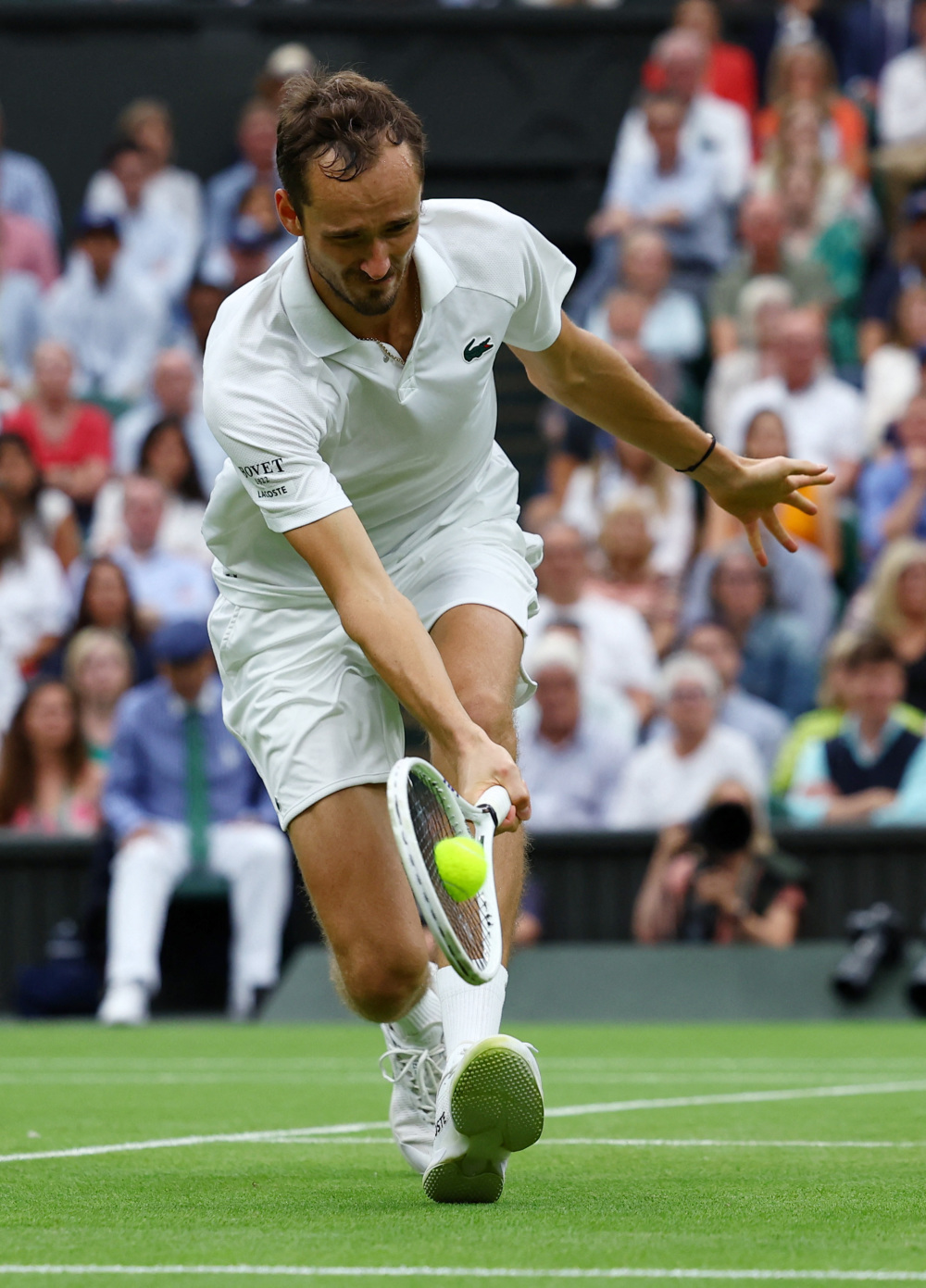 开云下载-包含戴维斯杯绝杀温网,梅德韦杰夫惊艳四座的词条