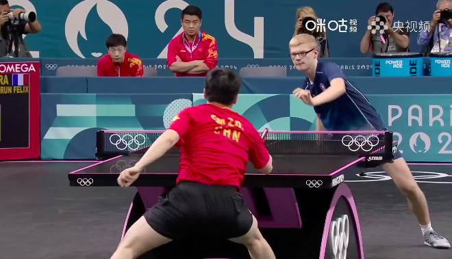 开云体育APP下载-法国队鏖战中国队，樊振东扛起全队
