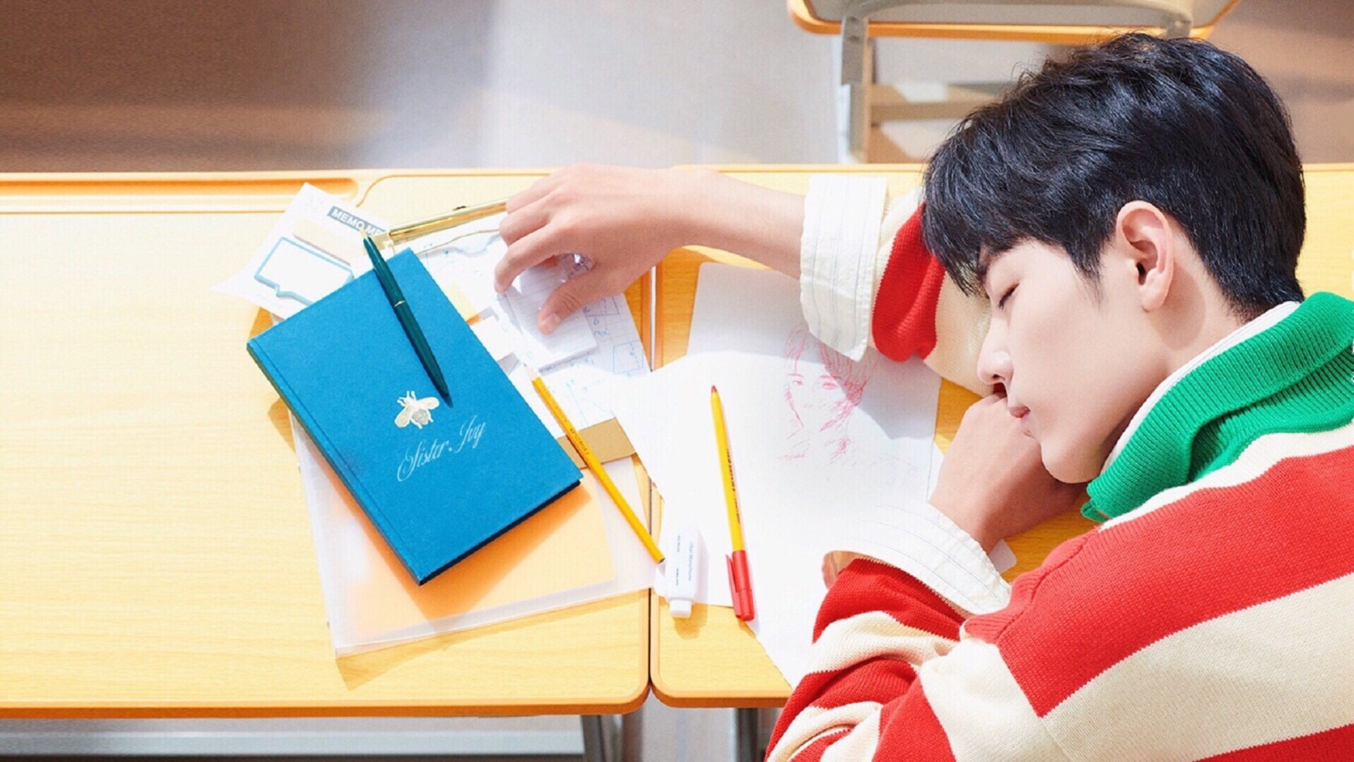 开云体育APP下载-夜幕金边铸传奇，卡瓦哈尔的美加墨生涯巅峰之战