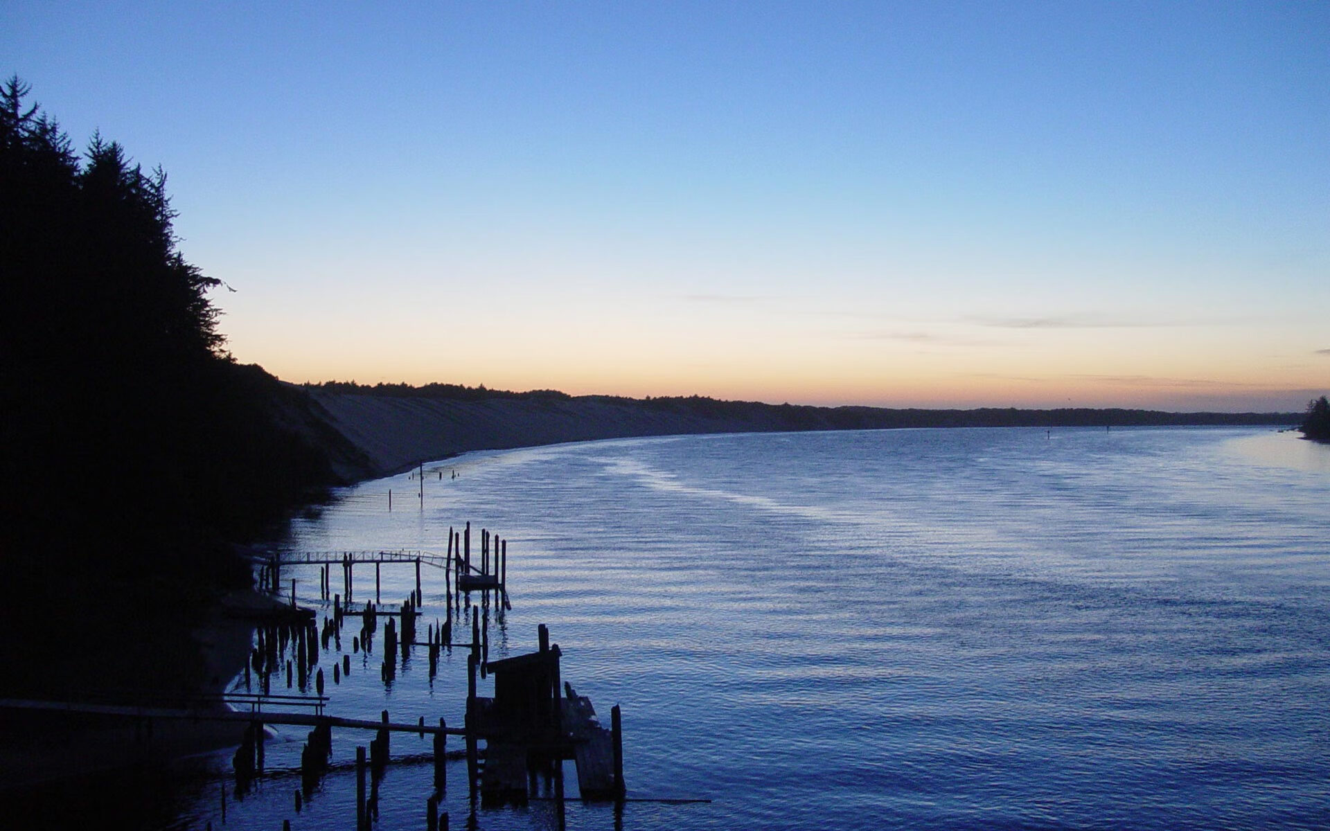 开云体育app-赛道与绿茵的共通主宰，维斯塔潘的引擎轰鸣与久保建英的致命一传