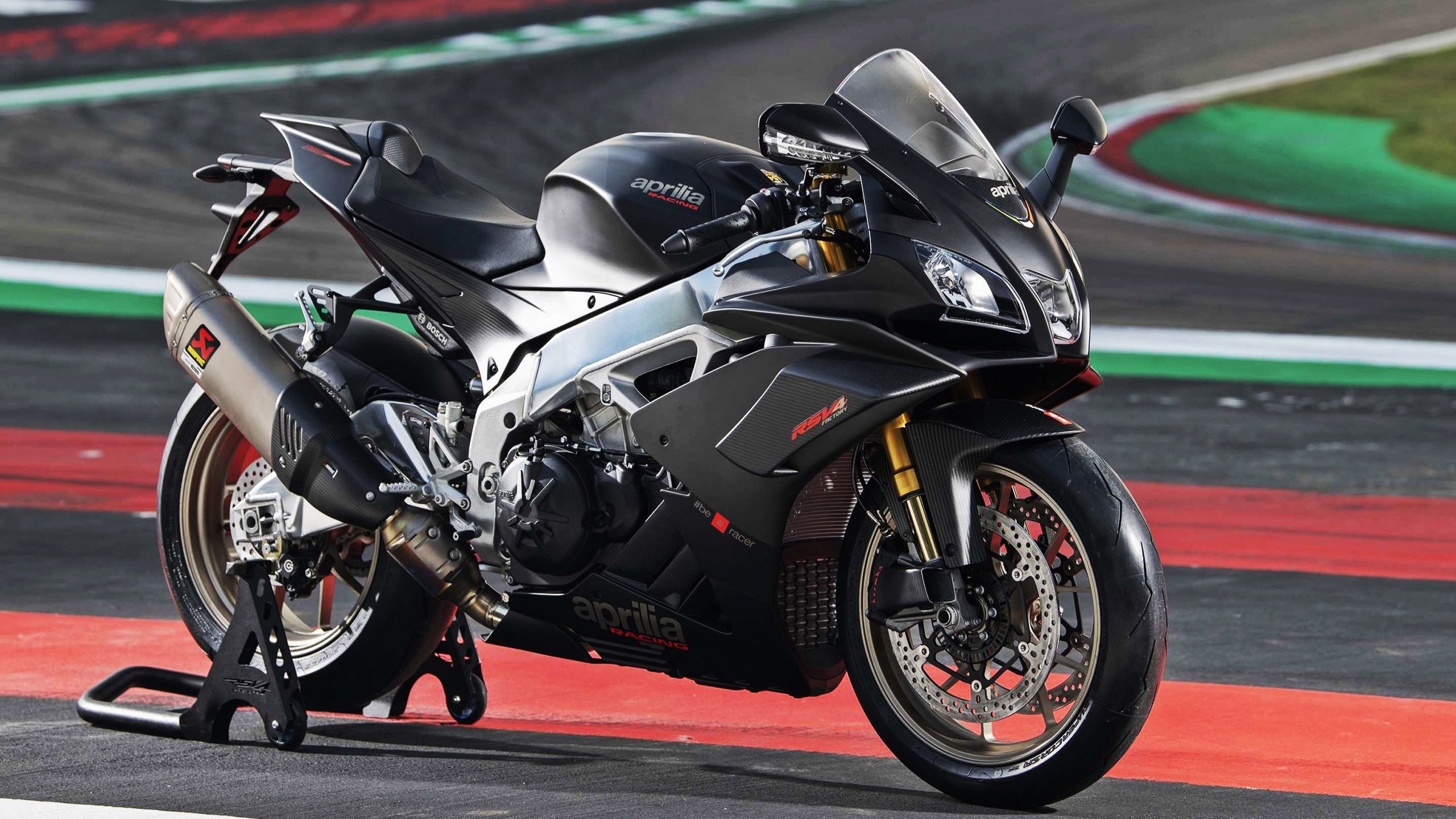 开云体育登录-杜兰特赛后评分拉满，活塞队正面击溃新疆队，篮球赛场上的双重震撼与全球化启示