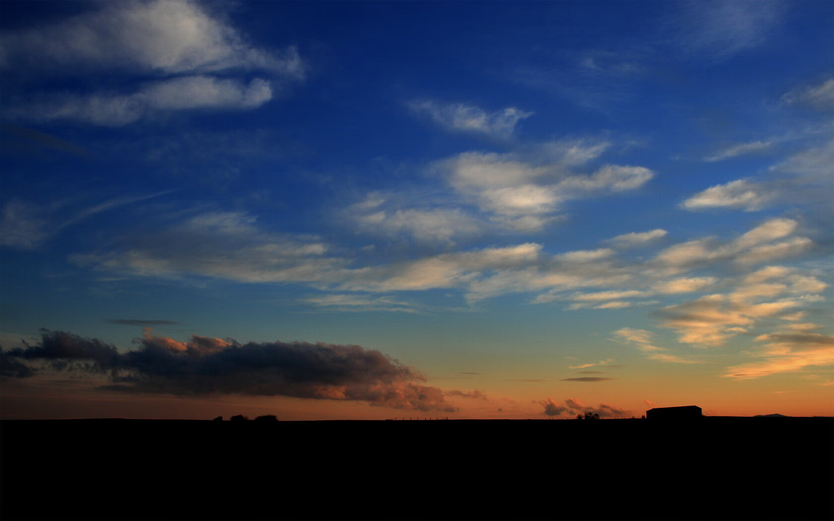 开云下载-当狂热褪去，唯稳定永存，美加墨世界杯之夜与伊萨克的无声诗篇