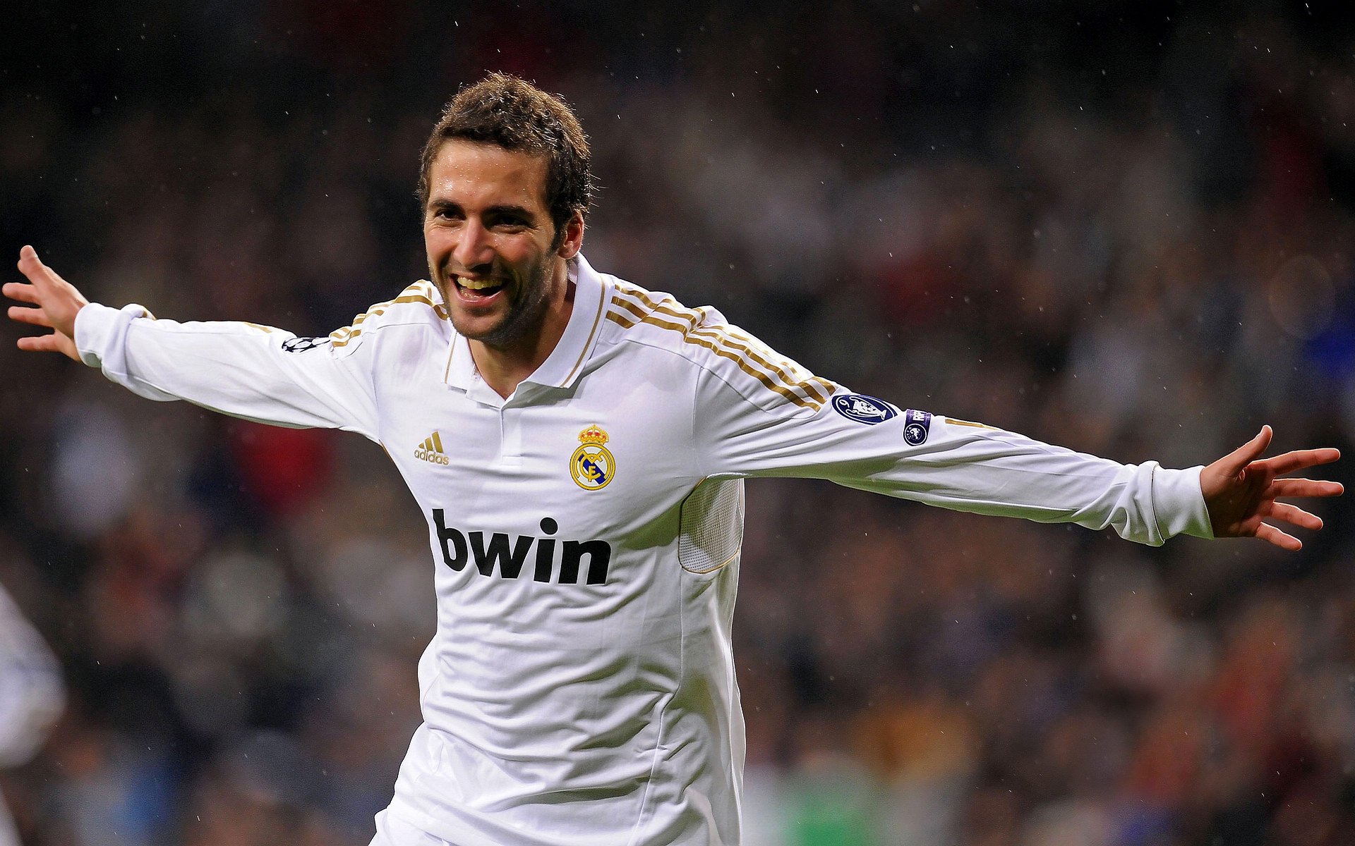 开云体育中国-哈兰德爆发助罗马决胜局力克安哥拉，绿茵场上演逆转奇迹